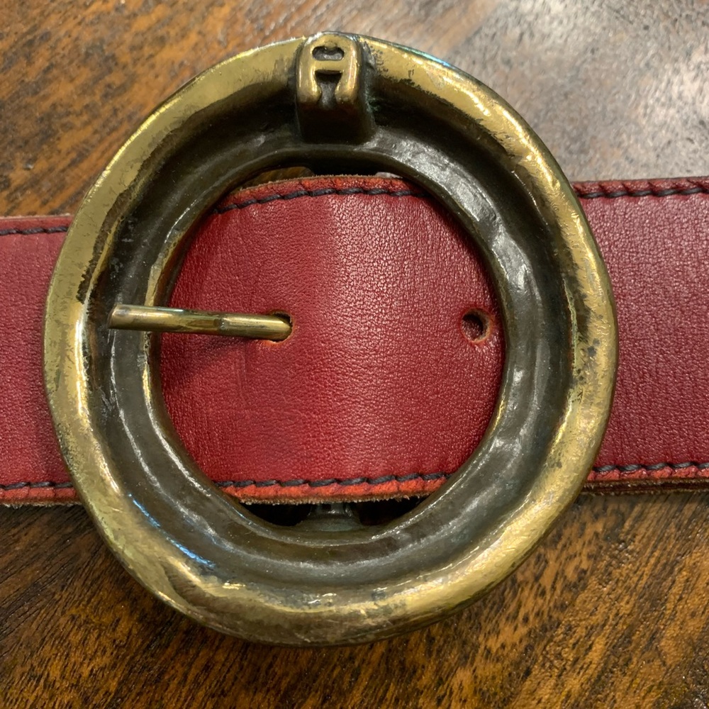 Vintage Etienne Aigner Belt